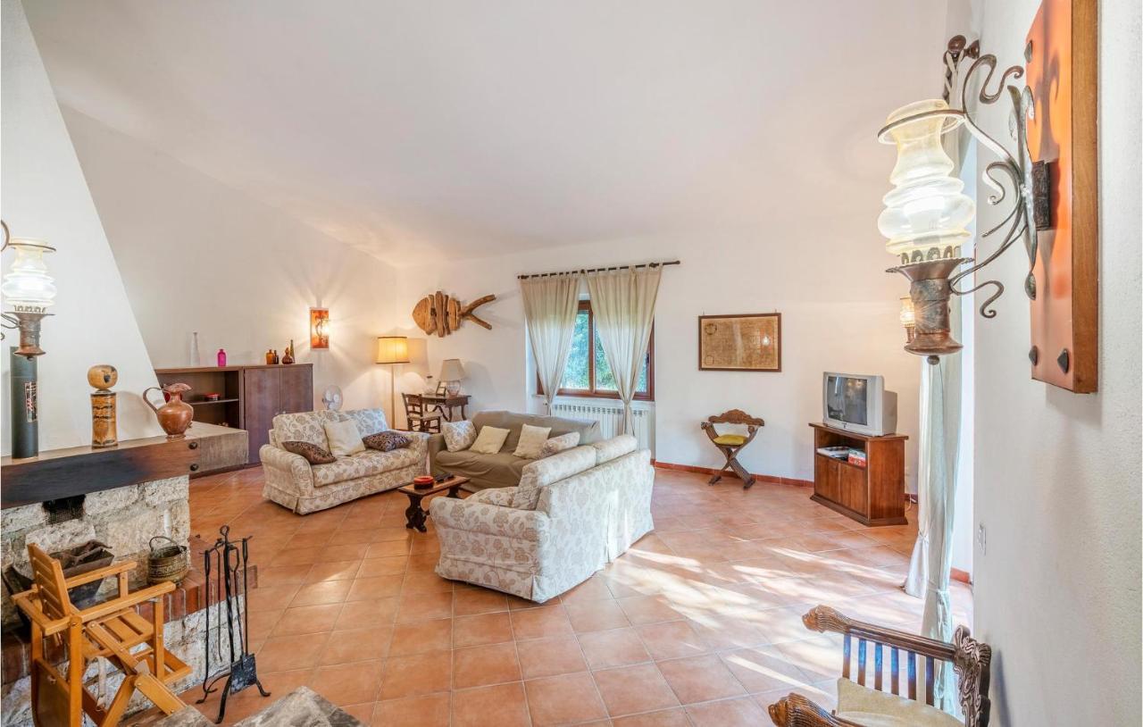 Amazing Home In Saturnia With Wifi Luaran gambar